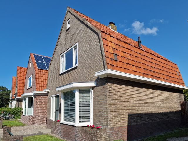 Burgemeester Van Heusdenweg 23, West-Terschelling