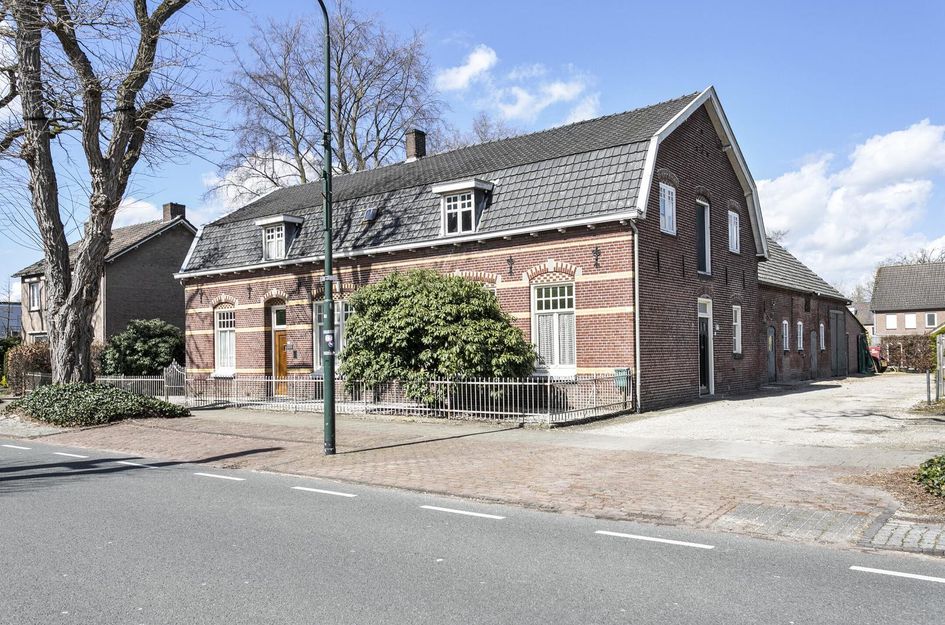 Pastoor van Winkelstraat 27- 29