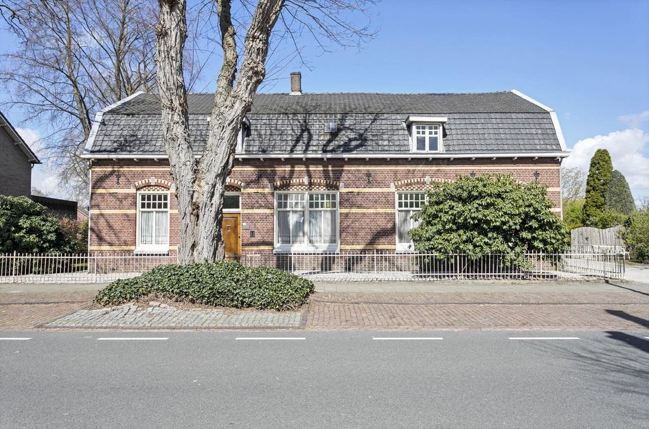 Pastoor van Winkelstraat 27- 29