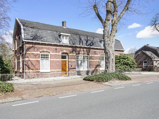 Pastoor van Winkelstraat 27- 29, Schaijk