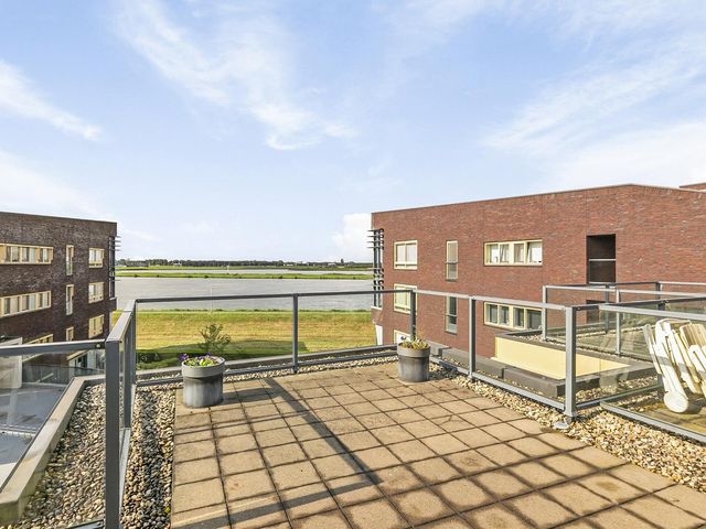 Oost Kinderdijk 20, Alblasserdam