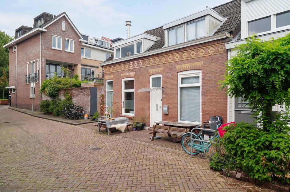 Anthonie Camerlingstraat 2