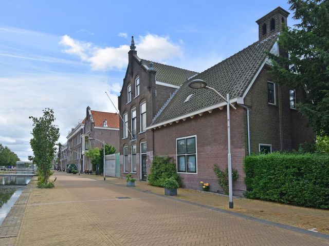 Spoorsingel 68, Delft