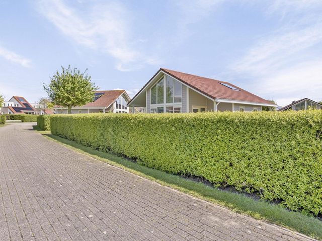 Veerse Meerdreef 72, Kortgene
