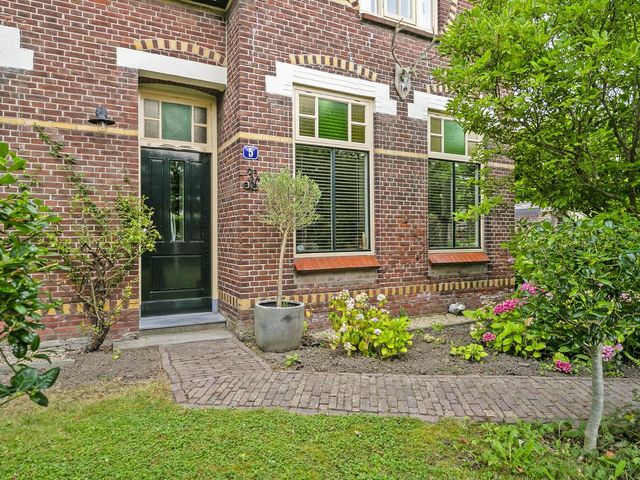 John F. Kennedystraat 5, Oud-Vossemeer