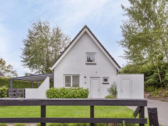 Noordzeepark-Doggersbank 15, Ouddorp
