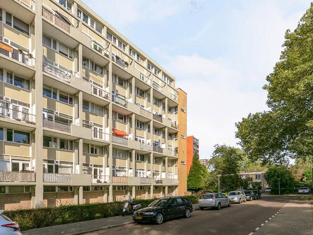 Van Bosseplantsoen 83, Dordrecht