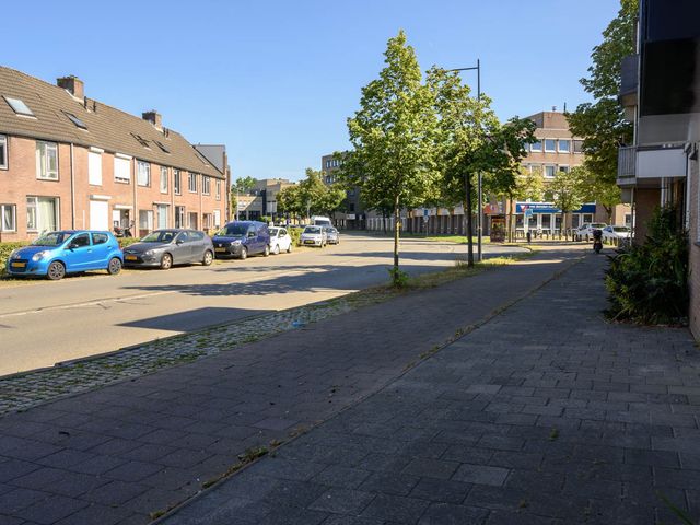 Fellenoordstraat 12, Breda