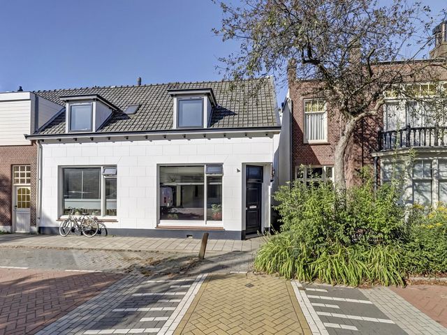 Emmastraat 16A, De Lier