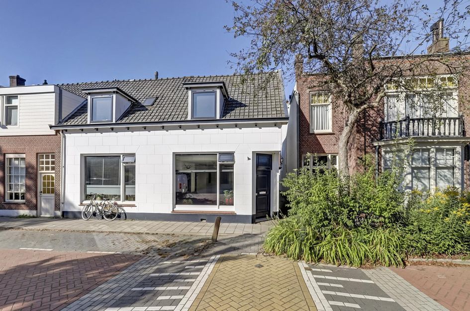 Emmastraat 16A