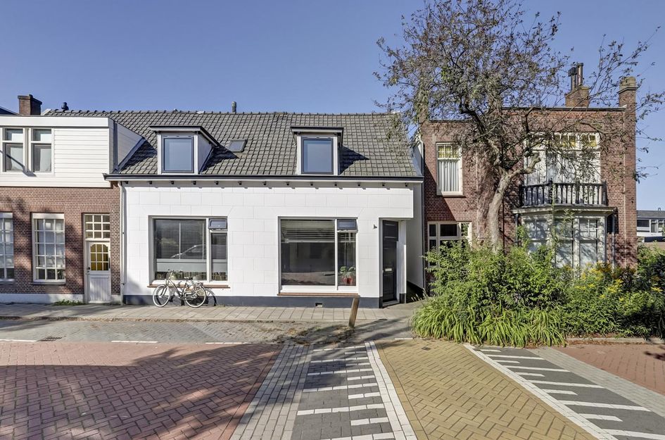 Emmastraat 16A