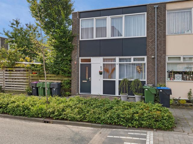 Brandemeer 138, Leeuwarden