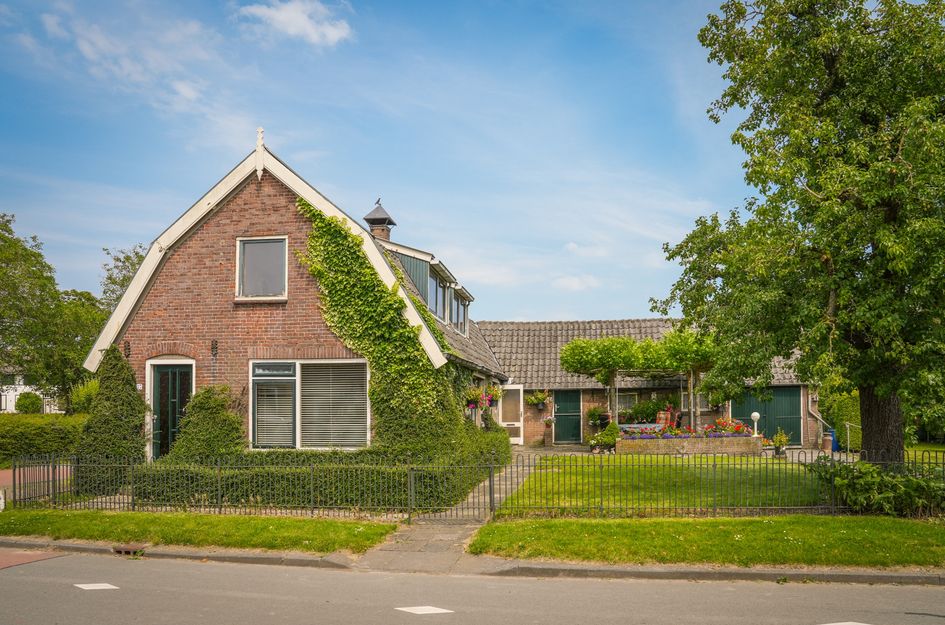 Dorpsstraat 37