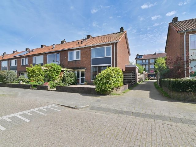 Van Kinsbergenlaan 49, Hilversum