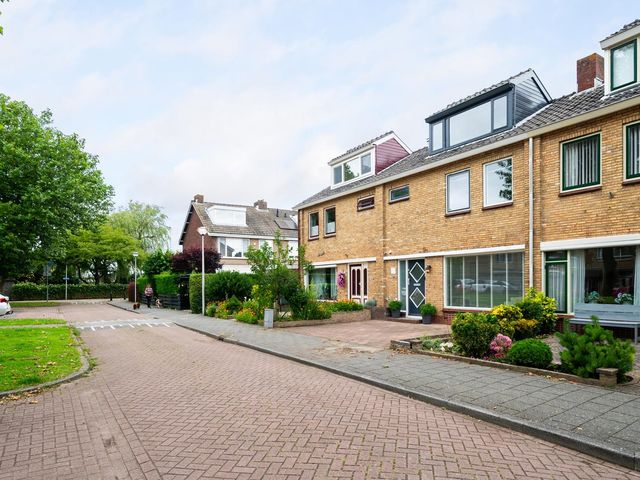 Admiraal Helfrichplein 21, Bleiswijk