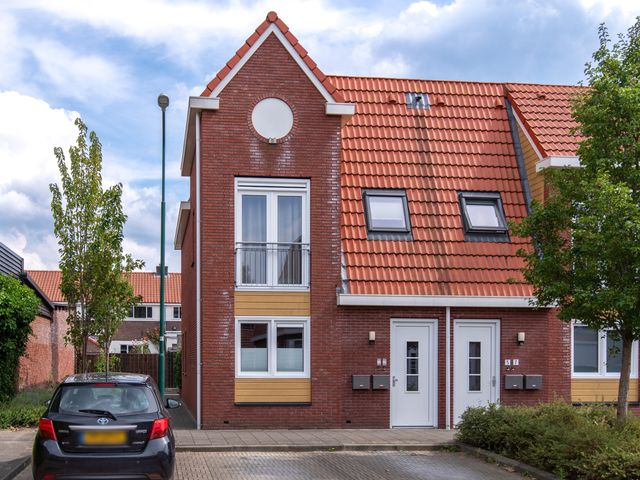 Narcisstraat 1, Veenendaal