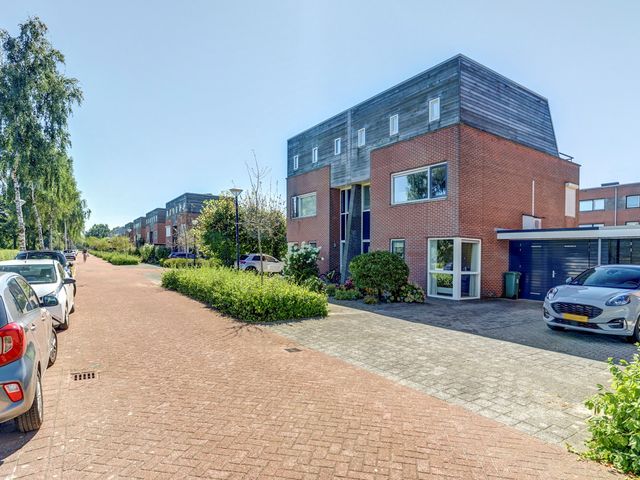 Kotter 4, Nijkerk