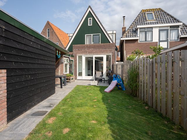 Koetebuurt 8, Oosterend