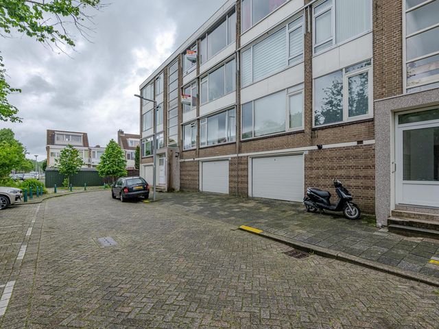 Sint-Maartensdijkstraat 24, Rotterdam