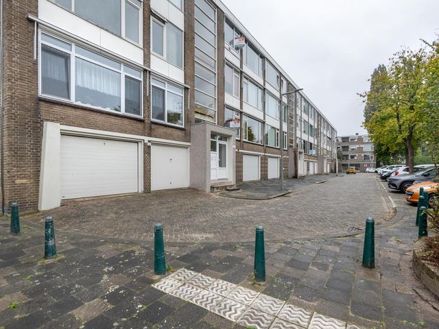 Sint-Maartensdijkstraat 24, Rotterdam