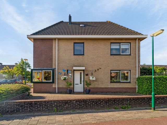 Aardbeivlinderstraat 5, Veenendaal