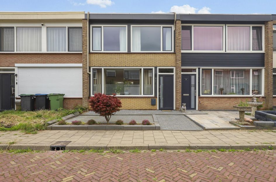 Graaf Reinoutstraat 33