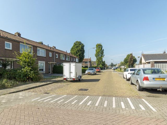 Peppellaan 37, Tiel