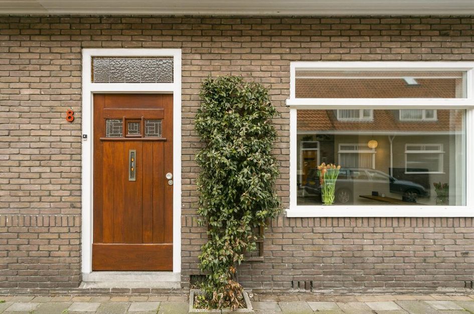 Jasmijnstraat 8