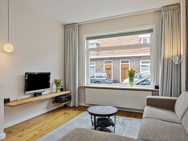 Jasmijnstraat 8, Zwolle