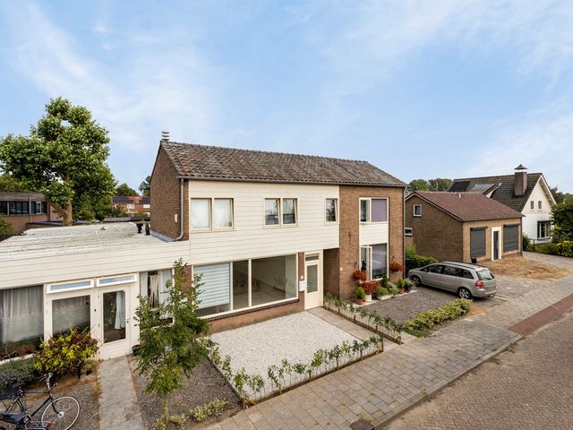 Nicolaas Hooijkaasstraat 13B, Zuilichem