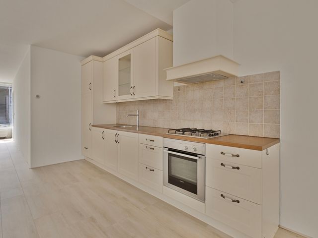 Nicolaas Hooijkaasstraat 13B, Zuilichem