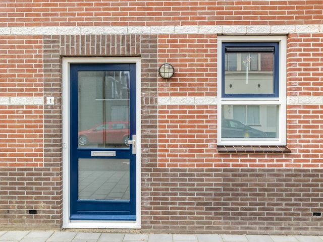 Callenfelsstraat 1, Vlissingen