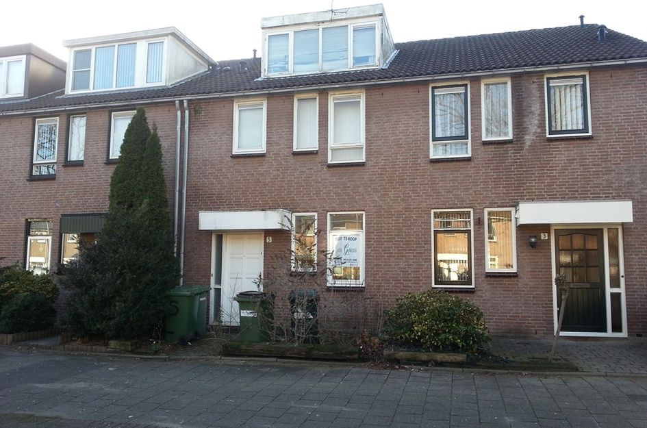 Adriaan Roland Holststraat 5