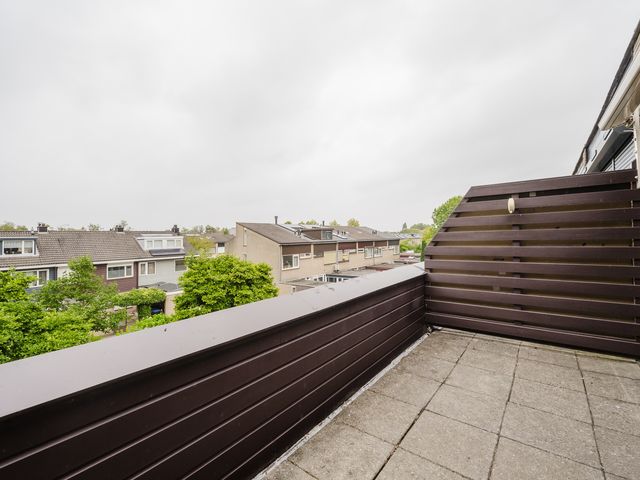 Pijnboomstraat 25, Spijkenisse