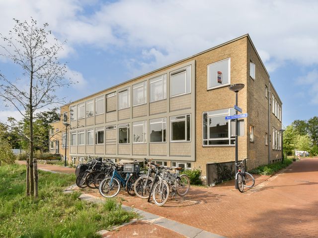 Max Velthuijskade 43, Leiden