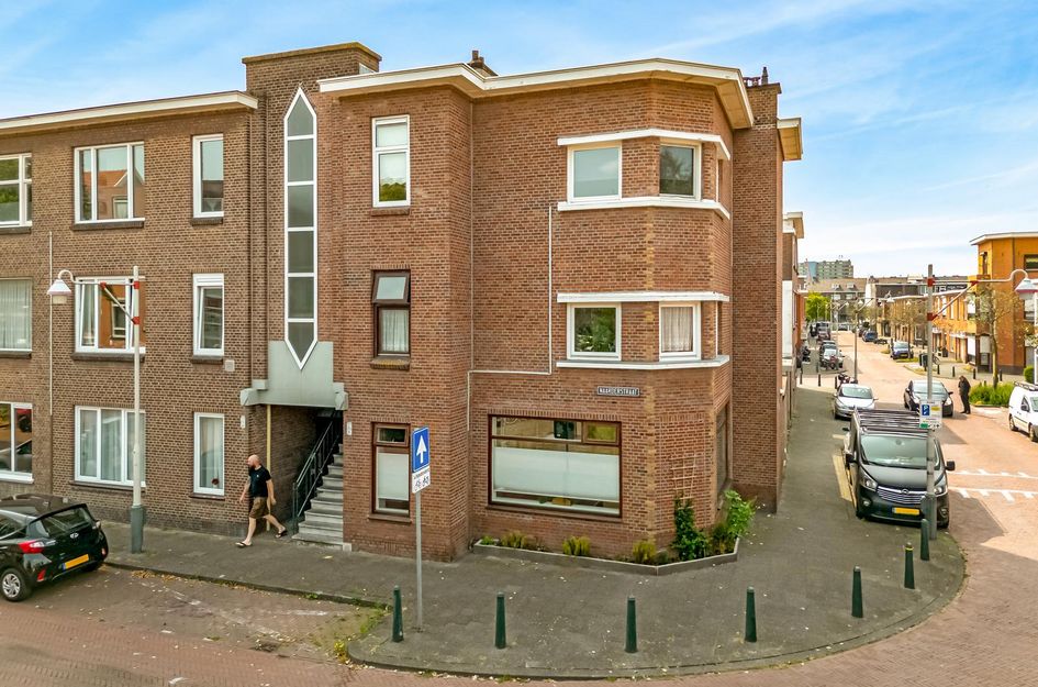 Naarderstraat 71