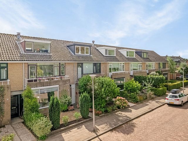 Callenburghsingel 29, Hendrik-Ido-Ambacht