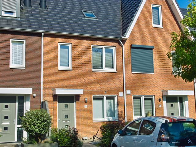 Anton Mauvestraat 16, Oud-Beijerland