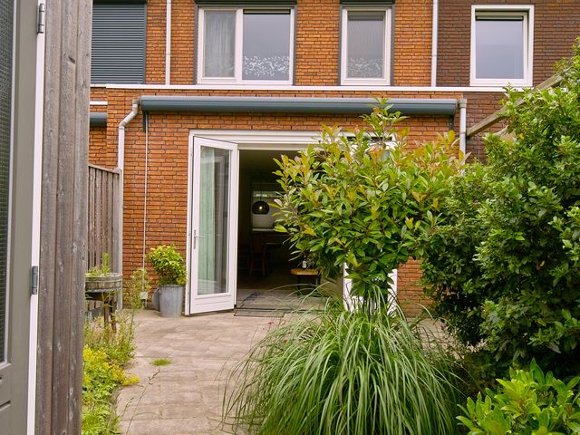 Anton Mauvestraat 16, Oud-Beijerland