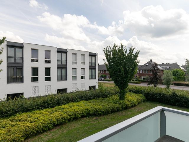 Koetshuislaan 837, Waalwijk