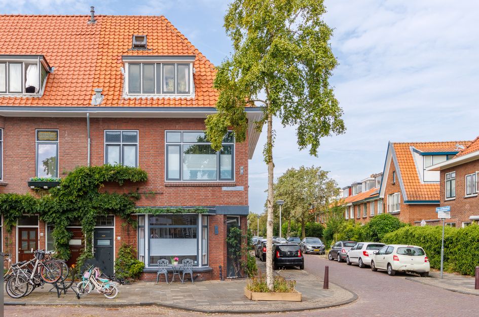 Van 't Hoffstraat 21