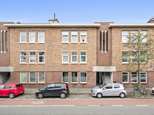 Kamperfoeliestraat 18, 'S-Gravenhage