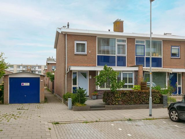 Pieter Janssoonstraat 12, Den Helder