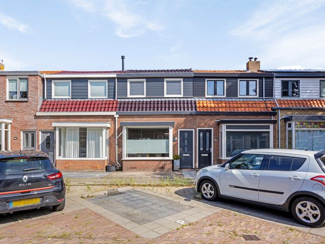 Beukenkampstraat 63, Den Helder