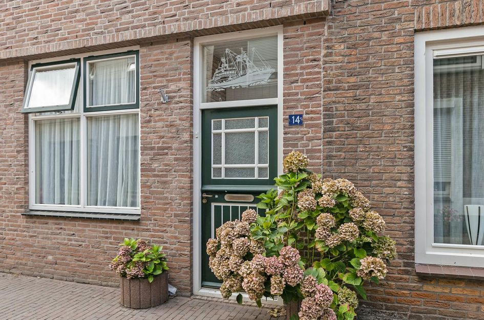 Kerkstraat 14