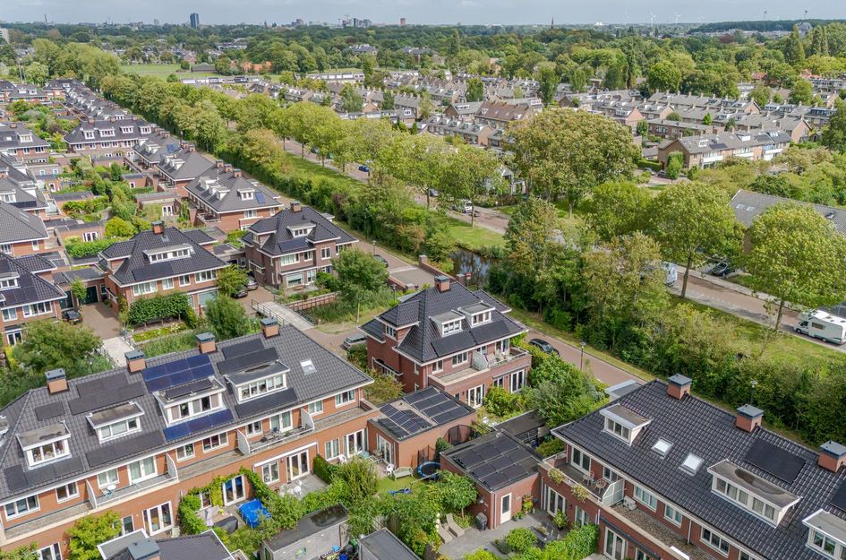 Burgemeester Pompe van Meerdervoortlaan 3