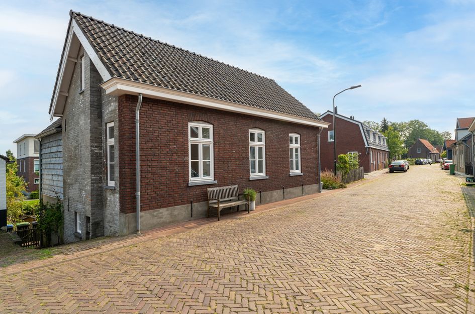 Dorpsstraat 20