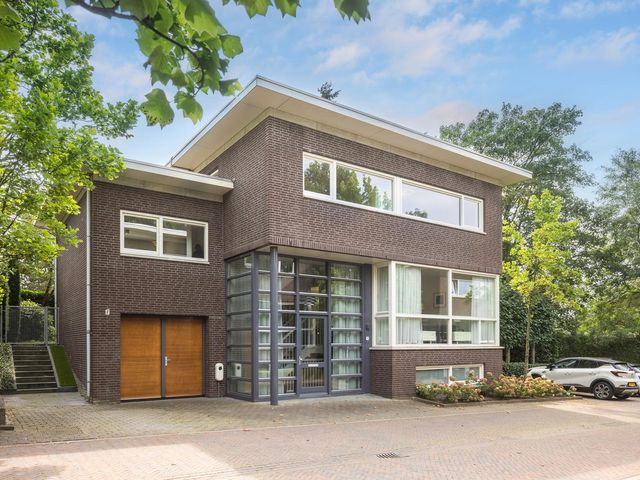 Matzer van Blooisplantsoen 1, Oosterbeek