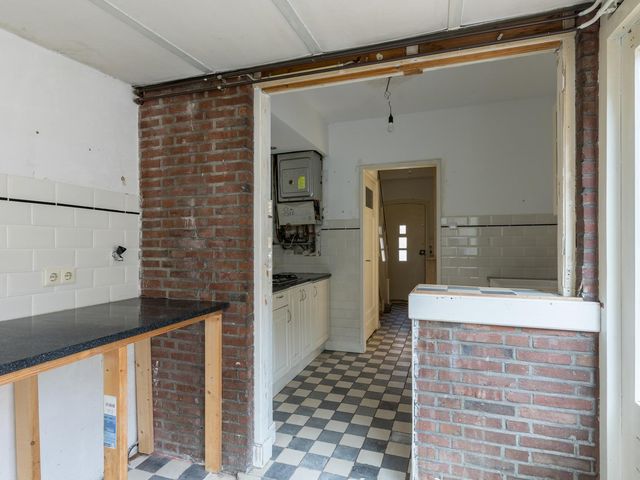 Wormerveerstraat 10, 'S-Gravenhage