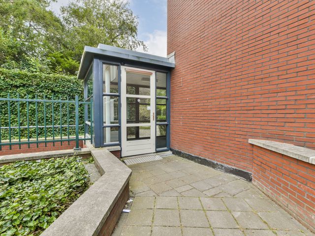 Seinpoststraat 104A, Den Haag